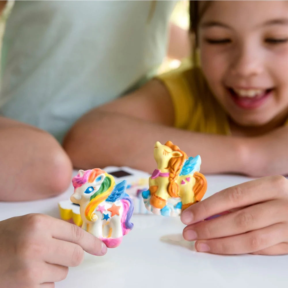 4M Mould and Paint Unicorns
